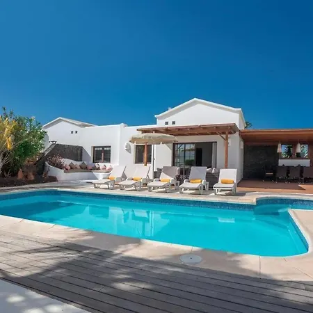Vila Nueva Playa Blanca (Lanzarote)